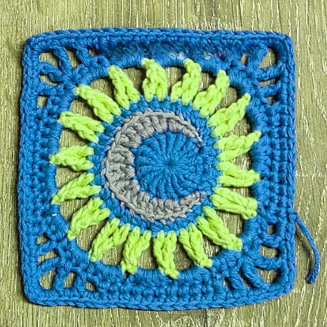 Sun And Moon - Crochet Pattern
