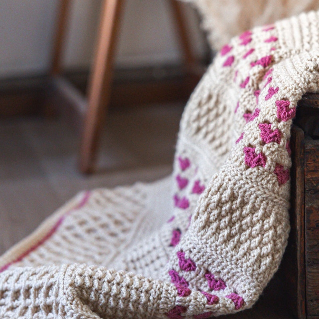 Heirloom Heart Blanket - Crochet Pattern