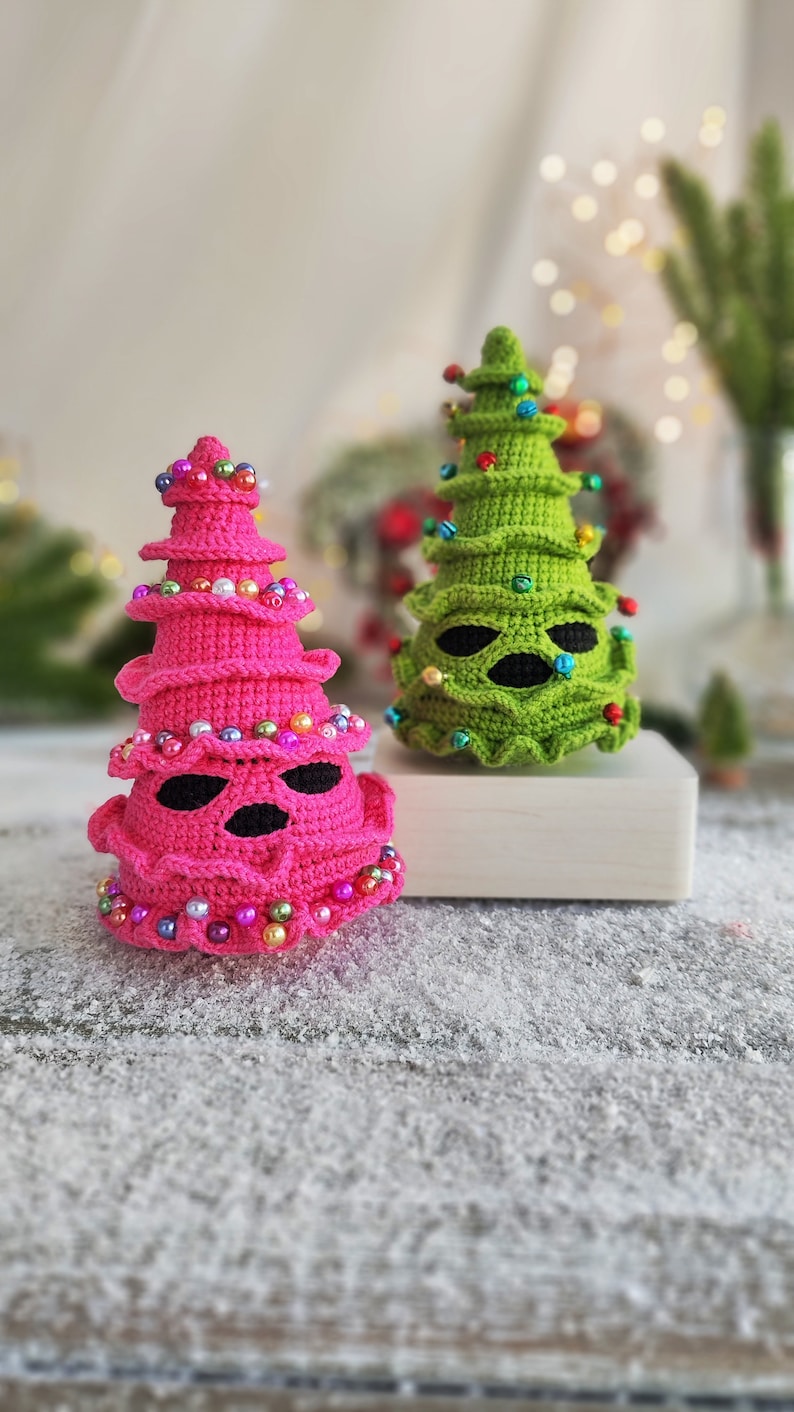 Creepy Christmas Tree - Crochet Pattern