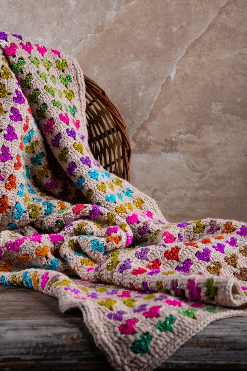 Heart Blanket - Crochet Pattern