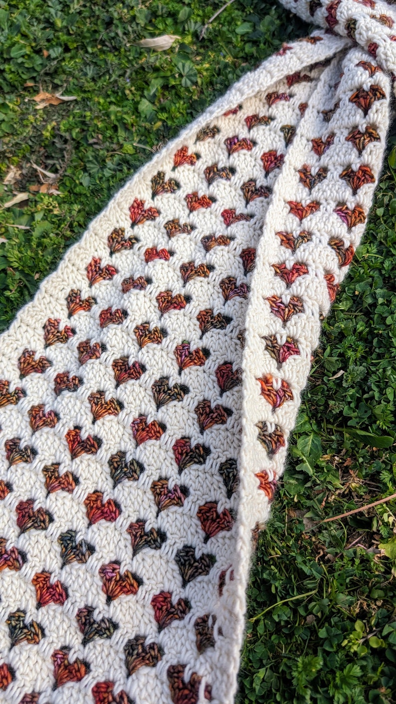 Heart Scarf - Crochet Pattern